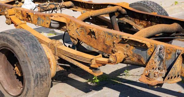 Truck Maintenance Dealing With a Rusty Frame